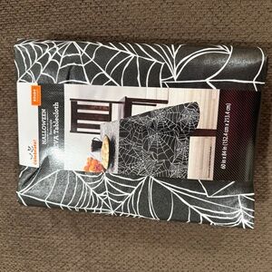 NWT Celebrate It Halloween Spiderweb PEVA tablecloth